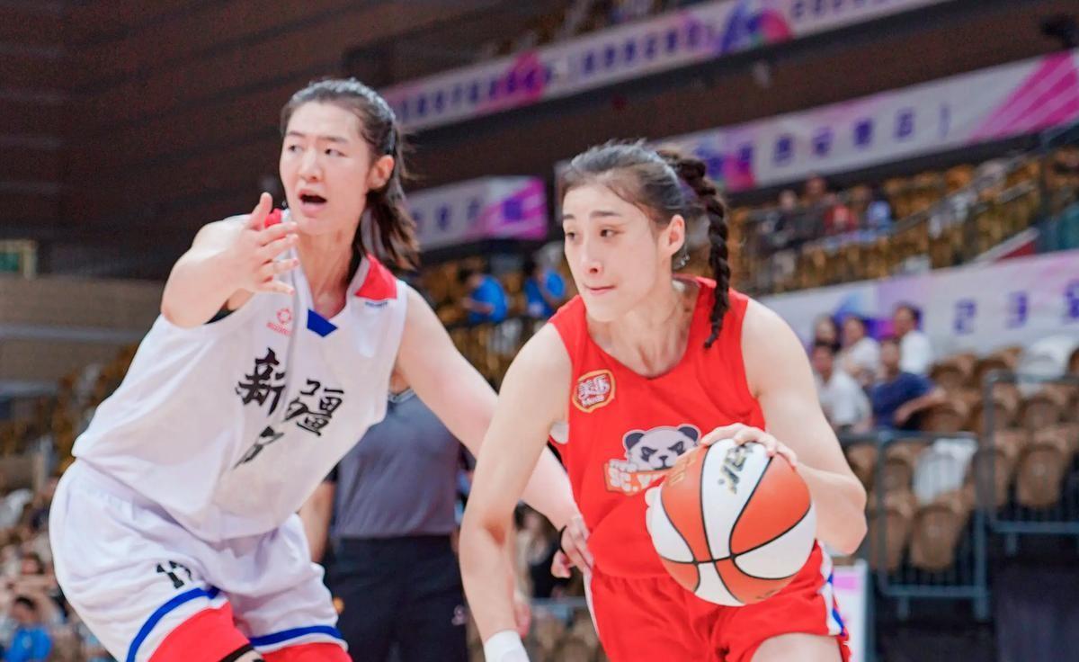 新西兰女篮在国际赛场上大显身手