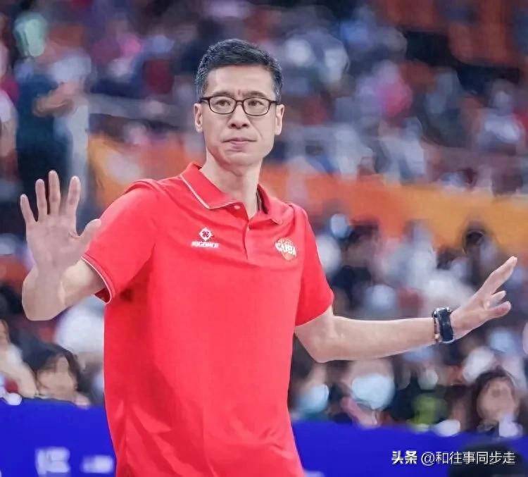 年轻球员崭露头角，展现出色表现获称赞的简单介绍